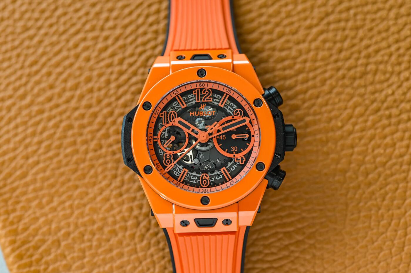 L’Hublot Replica Big Bang Unico in ceramica arancione e verde scuro