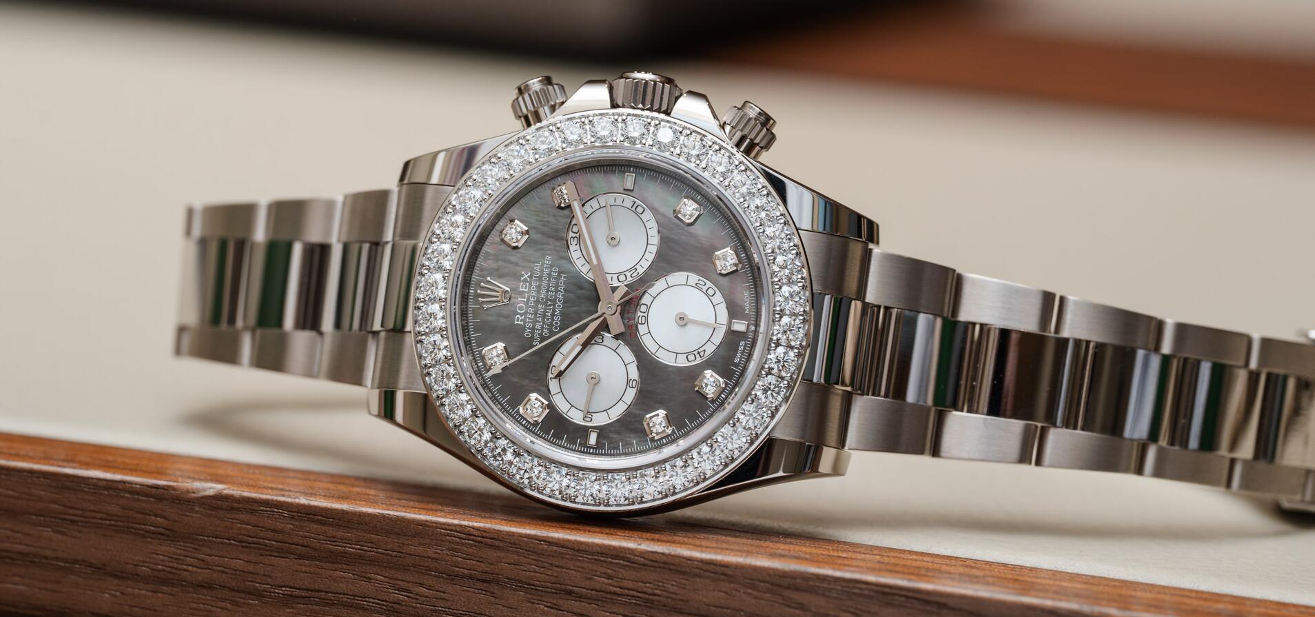 Orologi cronografo Rolex Replica Daytona con quadranti in madreperla e castoni di diamanti